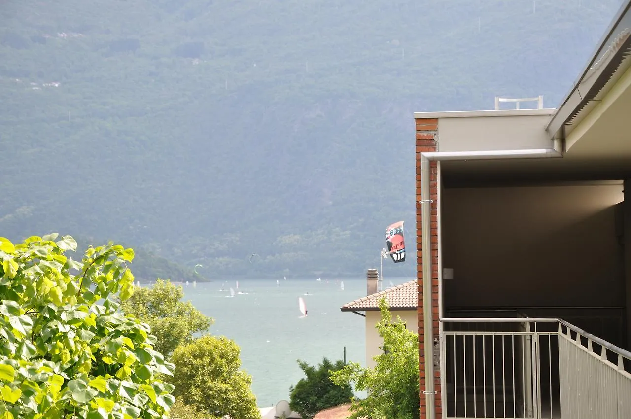 Hotel Vischi Domaso 3*,