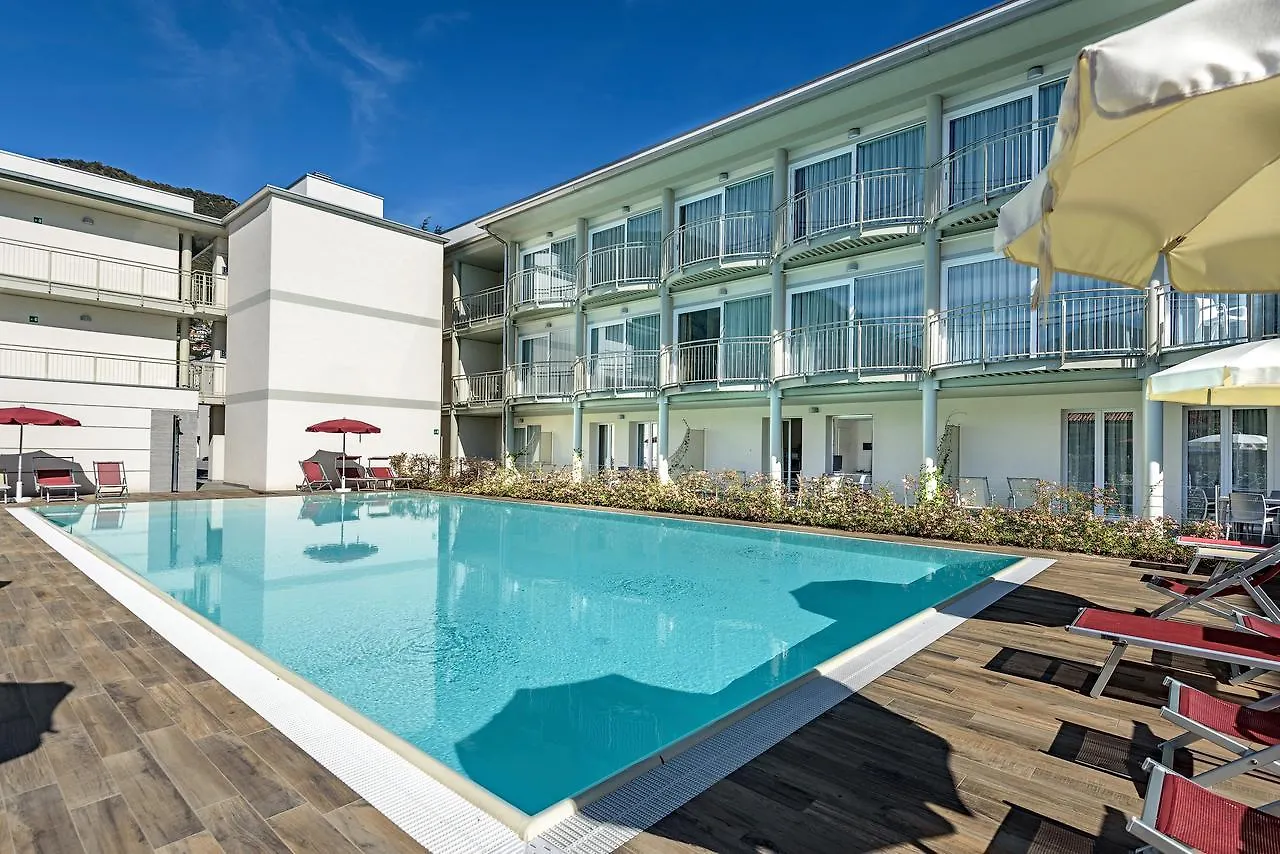 Hotel Vischi location
