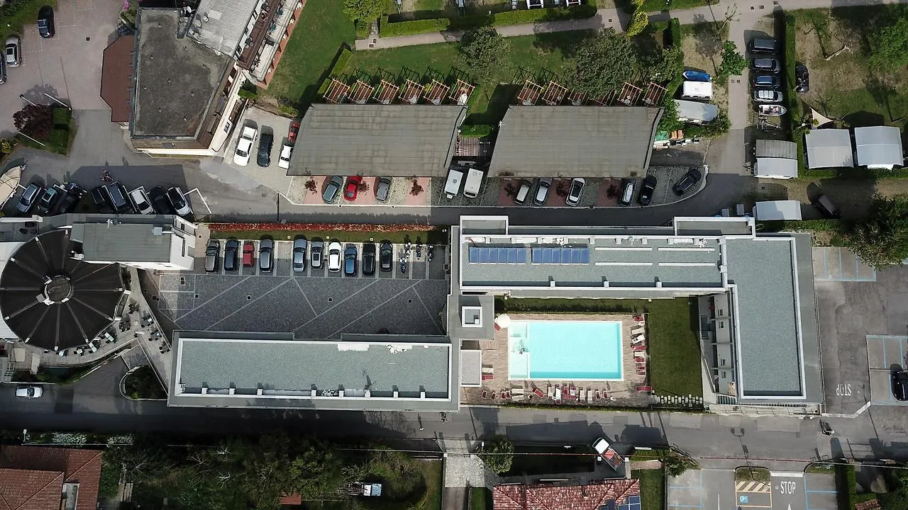 Hotel Vischi Domaso 3*,  Italy