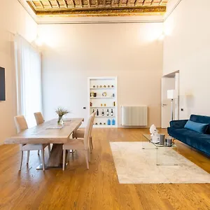 moncada-suites-apartments.palermohotels.org/